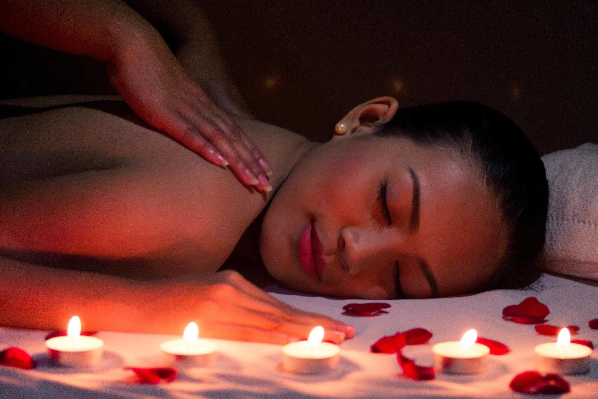 더 로얄 만다야 호텔 Davao City 외부 사진