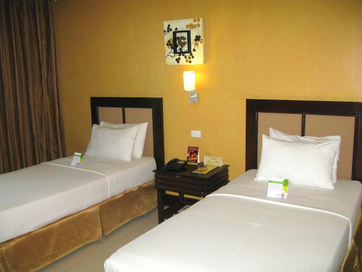 더 로얄 만다야 호텔 Davao City 외부 사진